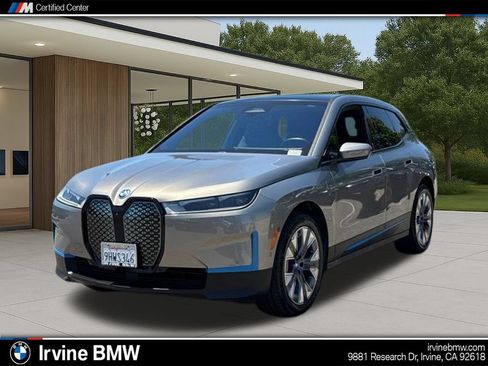 Used 2024 BMW iX xDrive50 w/ Premium Package AWD/4WD image 1