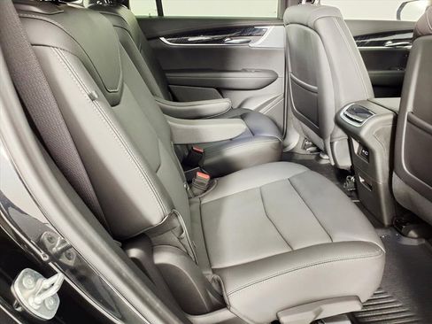 Certified 2024 Cadillac XT6 Premium Luxury w/ Technology Package image 19