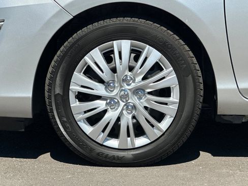 Used 2015 Toyota Prius C Two FWD image 33