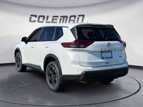 New 2026 Nissan Rogue SV image 3