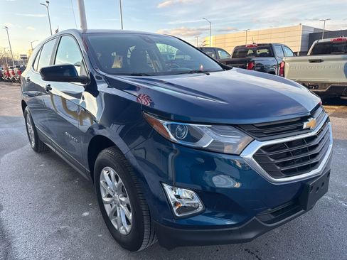 Used 2021 Chevrolet Equinox LT image 4