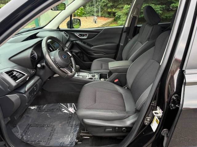 Used 2020 Subaru Forester Premium AWD/4WD image 5