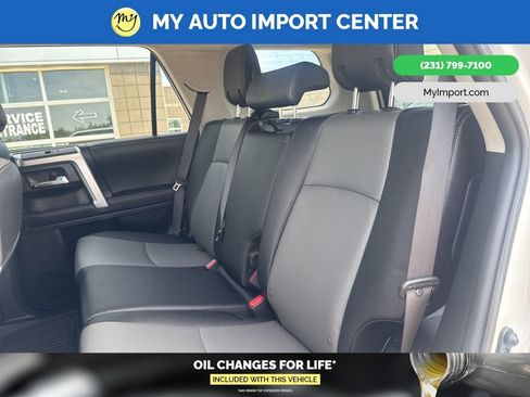Used 2024 Toyota 4Runner SR5 Premium AWD/4WD image 24