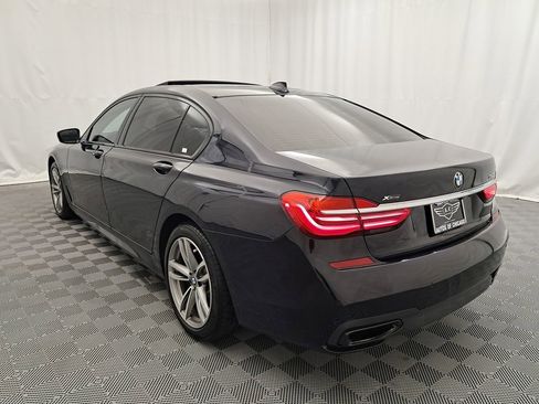 Used 2019 BMW 750i xDrive w/ M Sport Package image 5
