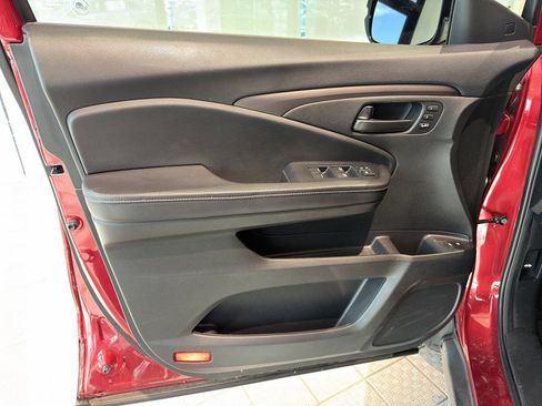 Used 2022 Honda Passport EX-L image 13