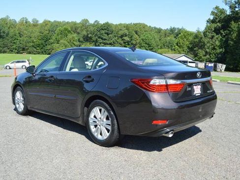 Used 2014 Lexus ES 350 w/ Premium Package FWD image 6