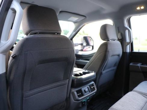 Used 2022 Ford F150 XLT w/ Equipment Group 302A High AWD/4WD image 17