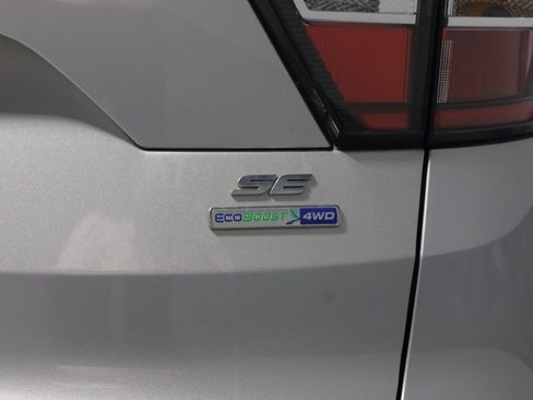 Used 2018 Ford Escape SE AWD/4WD image 33