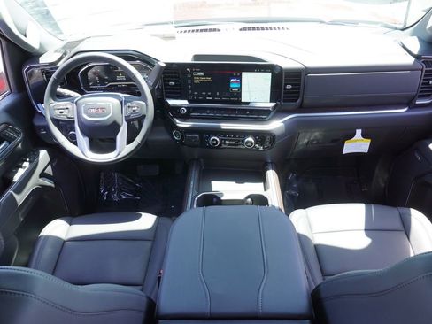 New 2025 GMC Sierra 2500 SLT w/ SLT Convenience Package image 12