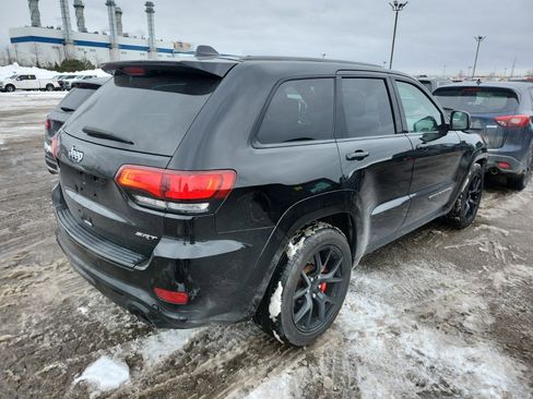 Used 2017 Jeep Grand Cherokee SRT image 3