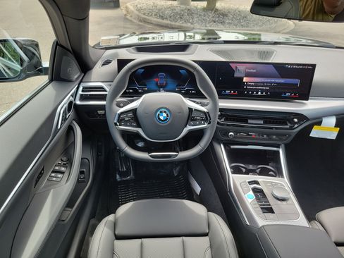 New 2026 BMW i4 xDrive40i w/ Premium Package AWD/4WD image 20