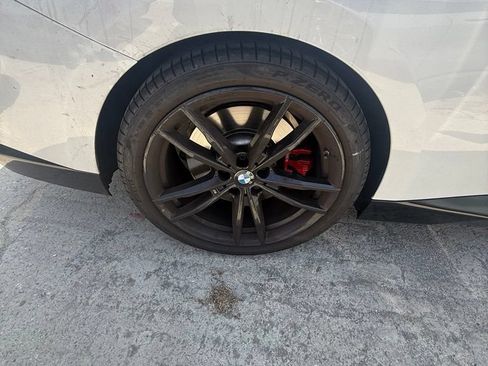 Certified 2024 BMW 230i Coupe w/ Premium Package RWD image 5