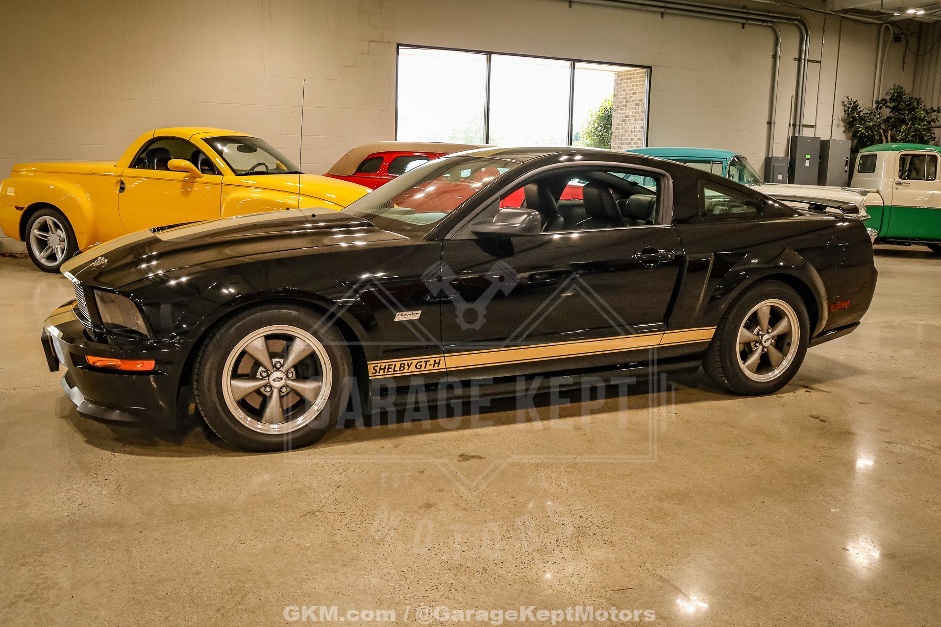 Used 2006 Ford Mustang GT Premium RWD image 4