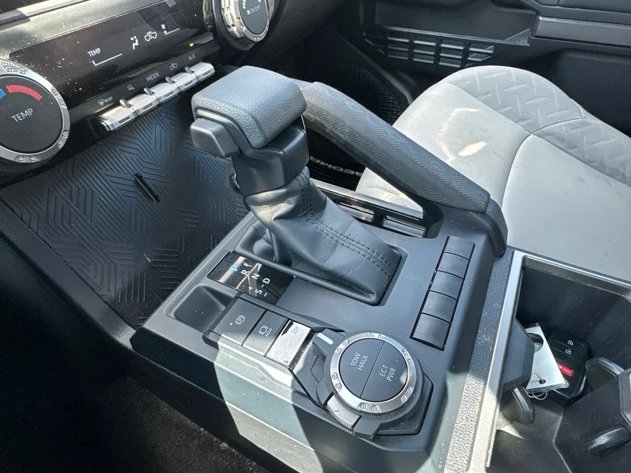 Used 2026 Toyota Tacoma SR5 AWD/4WD image 22