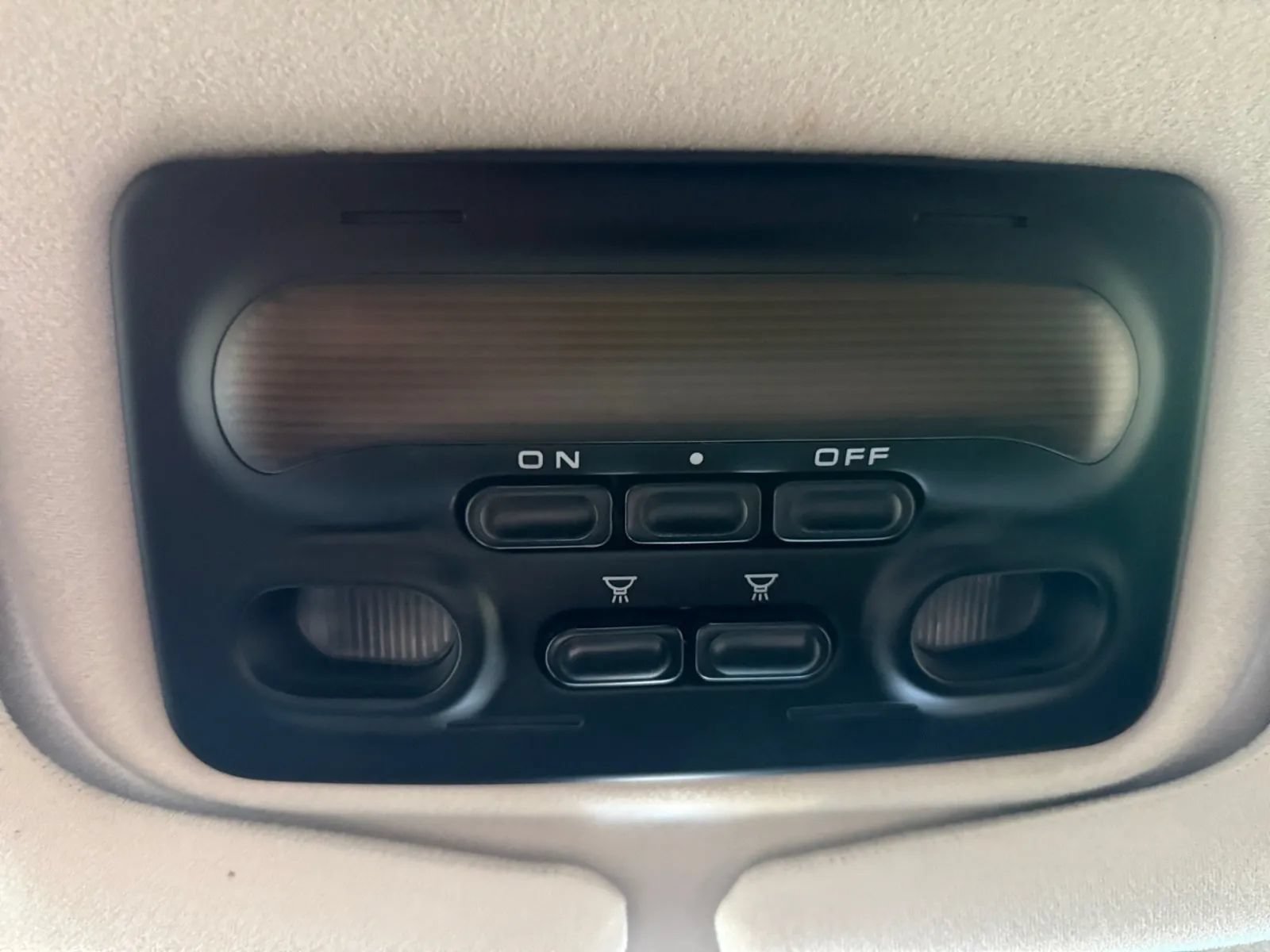 Used 1998 Mitsubishi 3000GT FWD image 24