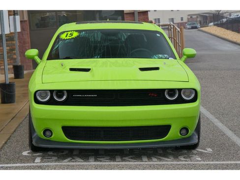 Used 2015 Dodge Challenger R/T Scat Pack w/ Leather Interior Group image 8