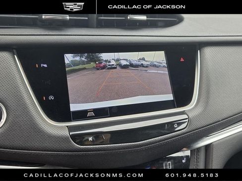 Certified 2024 Cadillac XT5 Premium Luxury FWD image 15