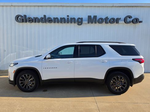 Certified 2022 Chevrolet Traverse RS AWD/4WD image 1