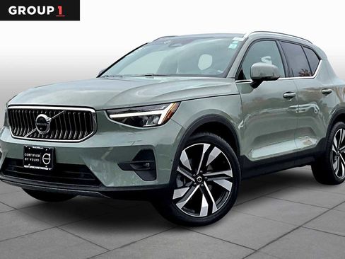Certified 2023 Volvo XC40 B5 Ultimate w/ Protection Package Premier image 1