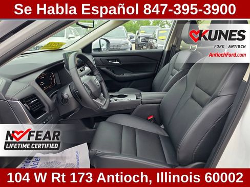 Used 2025 Nissan Rogue SL w/ SL Premium Package FWD image 19