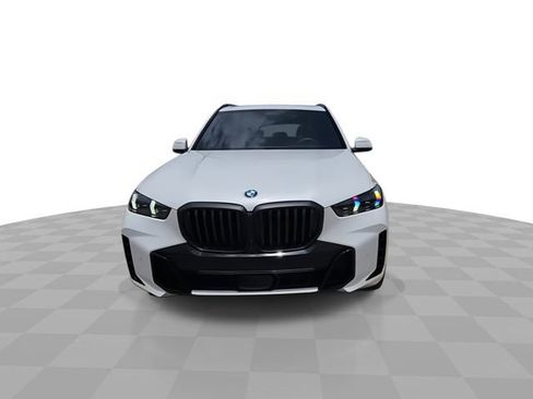 Used 2025 BMW X5 xDrive40i w/ Executive Package AWD/4WD image 3