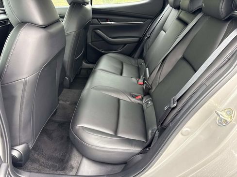 Used 2025 MAZDA MAZDA3 s Sport FWD image 23