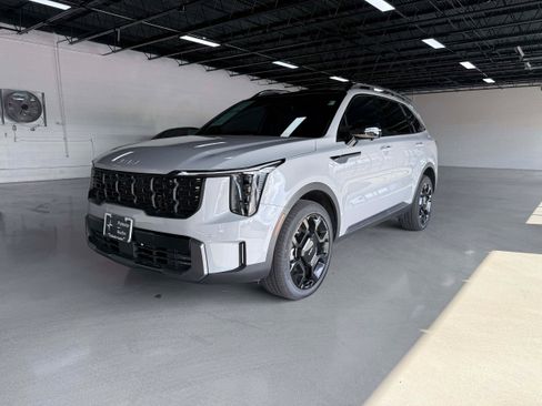 Used 2024 Kia Sorento SX Prestige AWD/4WD image 2