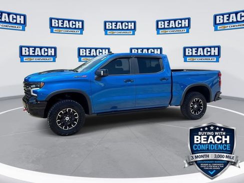 Used 2022 Chevrolet Silverado 1500 ZR2 w/ Technology Package AWD/4WD image 1