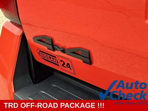 Used 2024 Toyota Tacoma TRD Off-Road AWD/4WD image 12