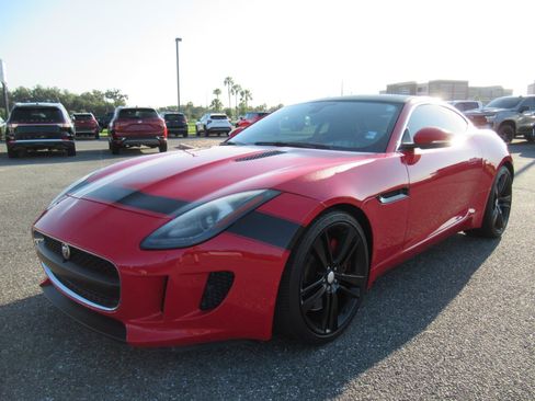 Used 2016 Jaguar F-TYPE Coupe RWD image 3