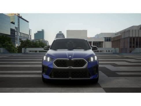 New 2026 BMW X2 xDrive28i w/ Technology Package AWD/4WD image 3