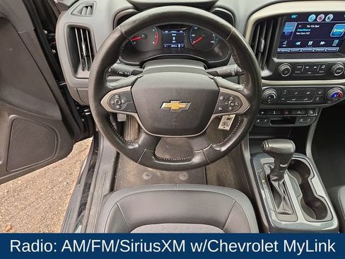 Used 2015 Chevrolet Colorado Z71 AWD/4WD image 3
