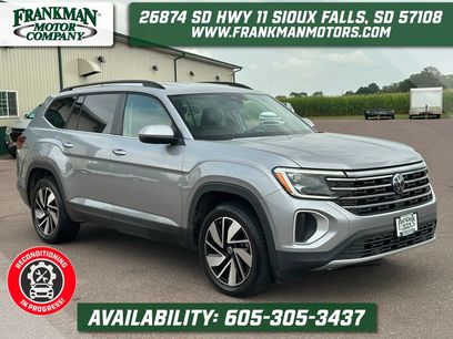 Used 2025 Volkswagen Atlas SE