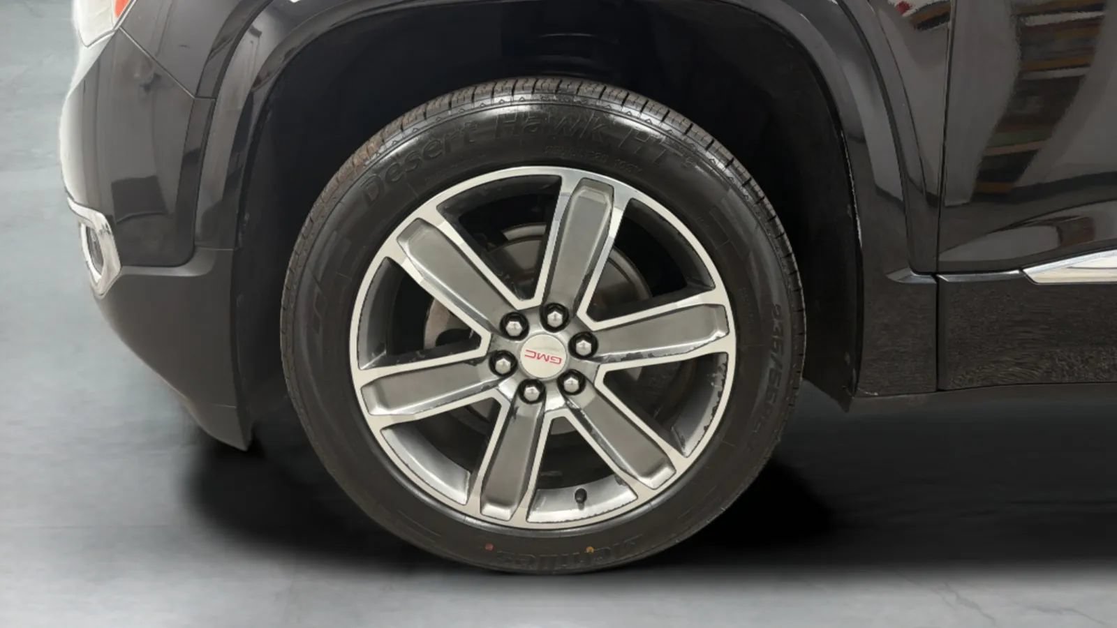 Used 2017 GMC Acadia Denali w/ Technology Package FWD image 27