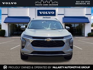 Used 2024 Chevrolet Trax LT w/ Driver Confidence Package FWD video 2