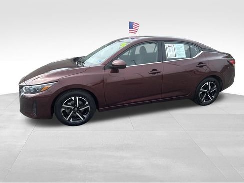 Used 2024 Nissan Sentra SV image 4