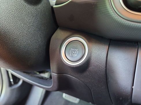 Used 2023 Hyundai Kona SEL image 17