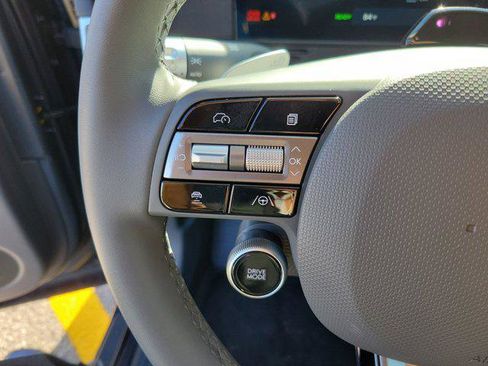 New 2025 Hyundai Ioniq 5 SEL image 19