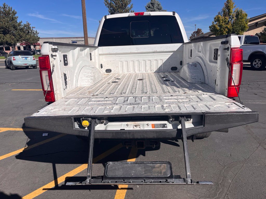 Used 2020 Ford F350 Platinum AWD/4WD image 5