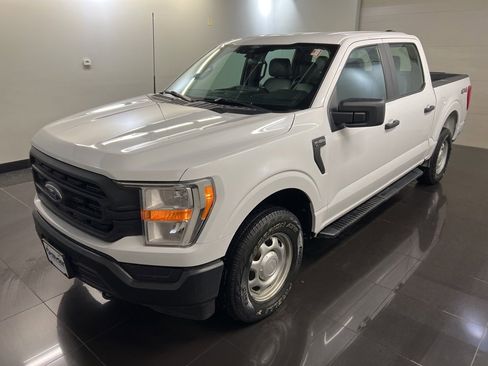 Used 2021 Ford F150 XLT w/ Trailer Tow Package image 3