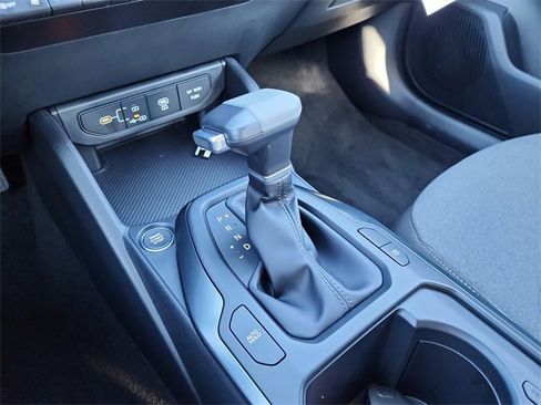 New 2025 Kia K4 LXS image 22