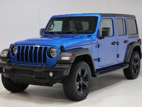Used 2021 Jeep Wrangler Unlimited Sport AWD/4WD image 3