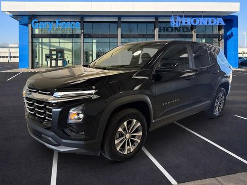 Used 2026 Chevrolet Equinox LT w/ Convenience Package II AWD/4WD image 4