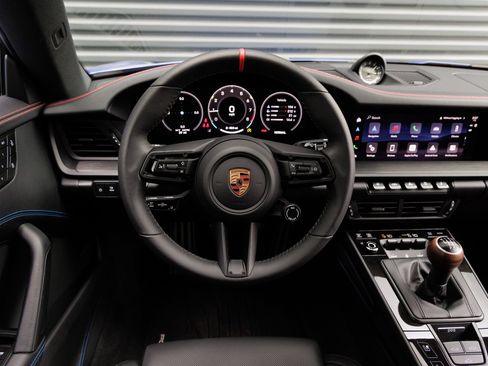 Certified 2026 Porsche 911 Carrera T RWD image 19