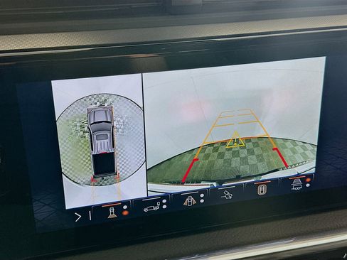 Used 2024 GMC Sierra 1500 Denali w/ Denali Reserve Package image 23