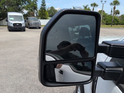 Certified 2021 Ford F250 XLT AWD/4WD image 7