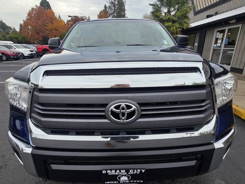Used 2015 Toyota Tundra SR5 image 10