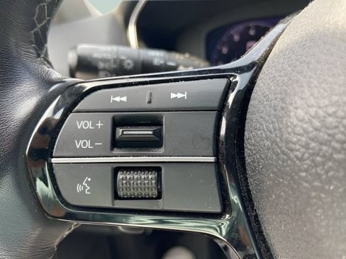 Used 2022 Honda Civic Touring image 19