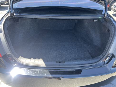 Used 2015 Honda Accord LX image 9