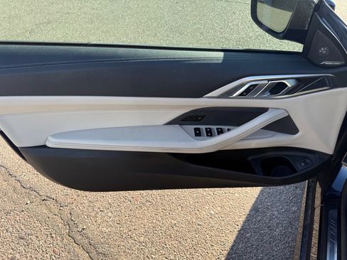 Used 2022 BMW M440i Convertible RWD image 13